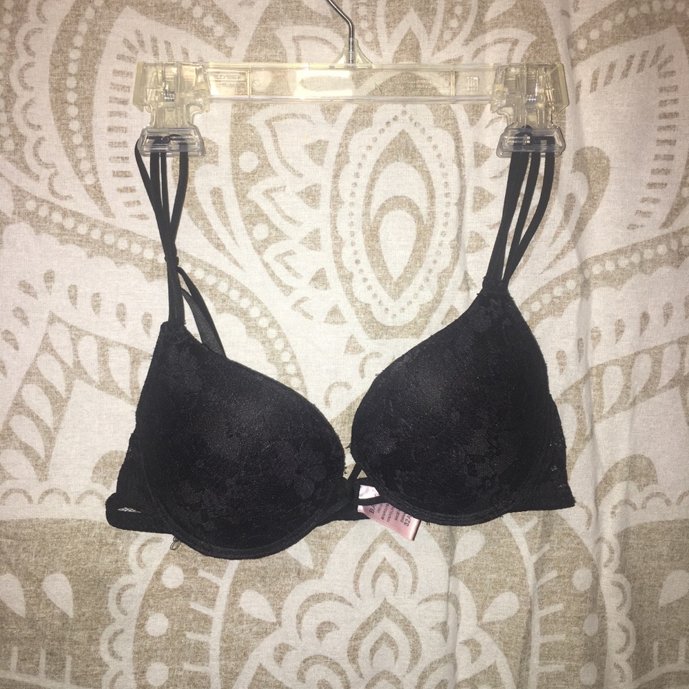 Black Push Up Bra